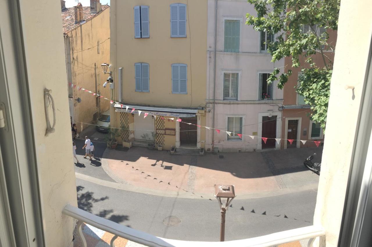 Excellent Au Coeur Historique De Fréjus